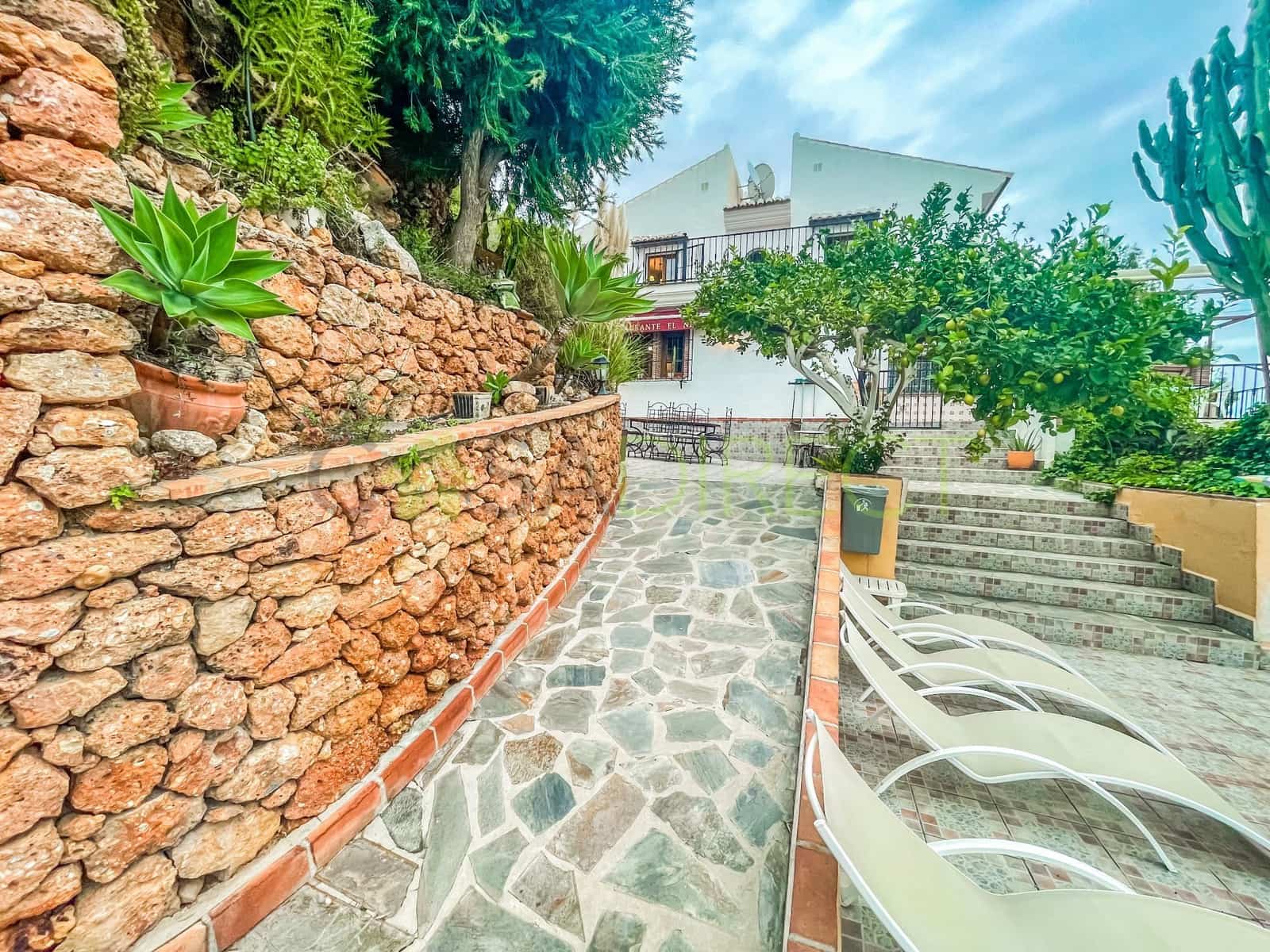 7 slaapkamer Finca/Landhuis te koop in Frigiliana met zwembad garage - € 1.200.000 (Ref: 7888199)