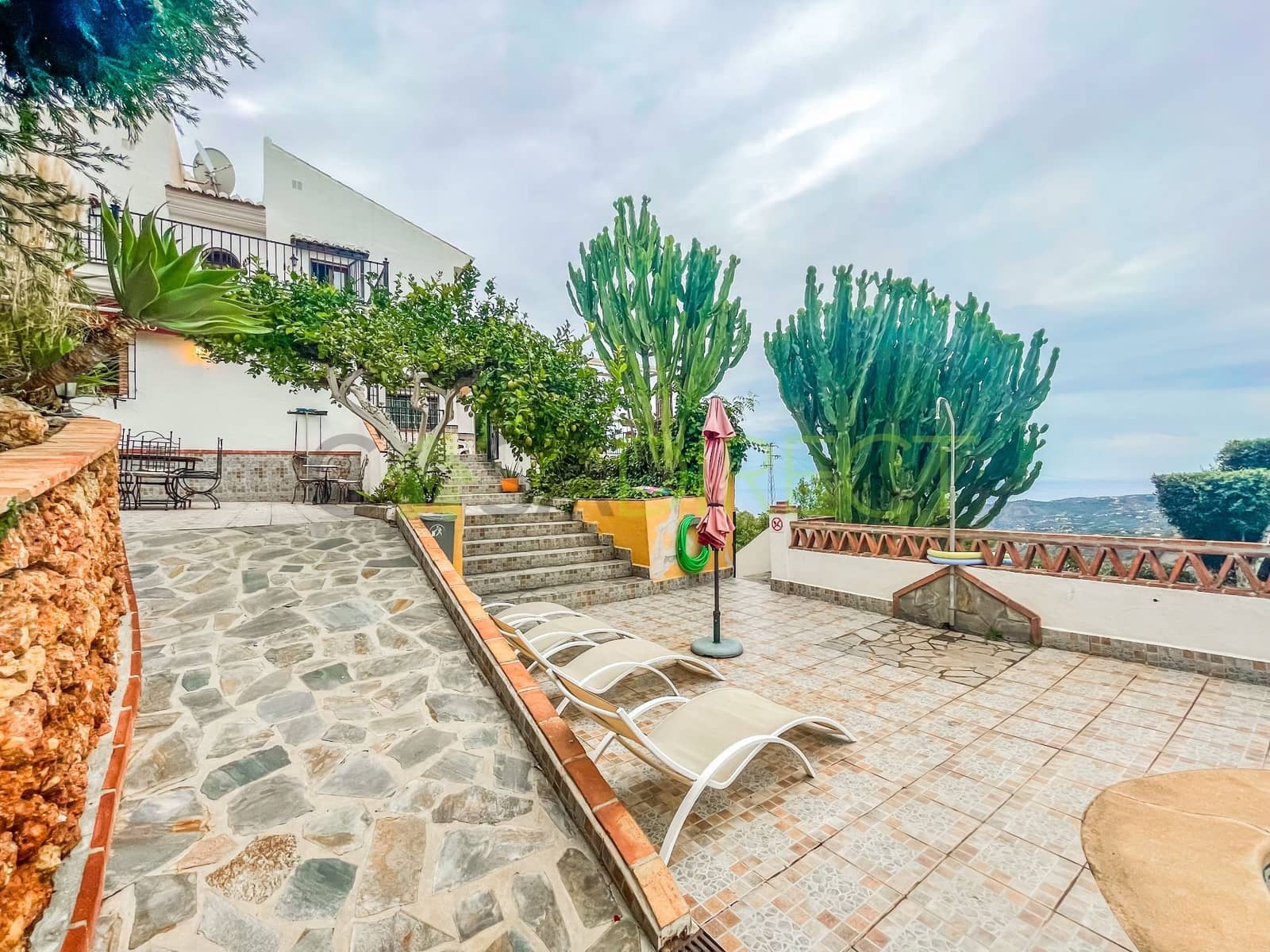 7 slaapkamer Finca/Landhuis te koop in Frigiliana met zwembad garage - € 1.200.000 (Ref: 7888199)