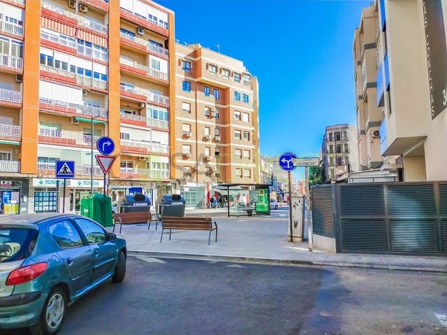 1 sovrum Lägenhet att hyra i Almería stad - 780 € (Ref: 7936137)