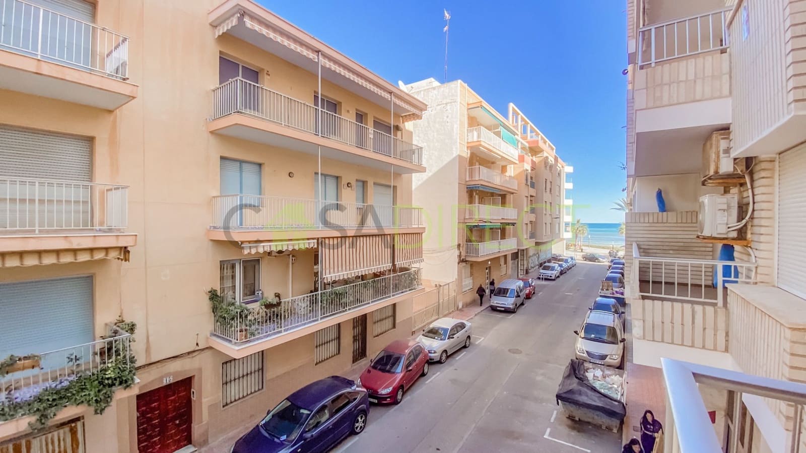 3 slaapkamer Appartement te huur in Torrevieja met garage - € 1.620 (Ref: 7936138)