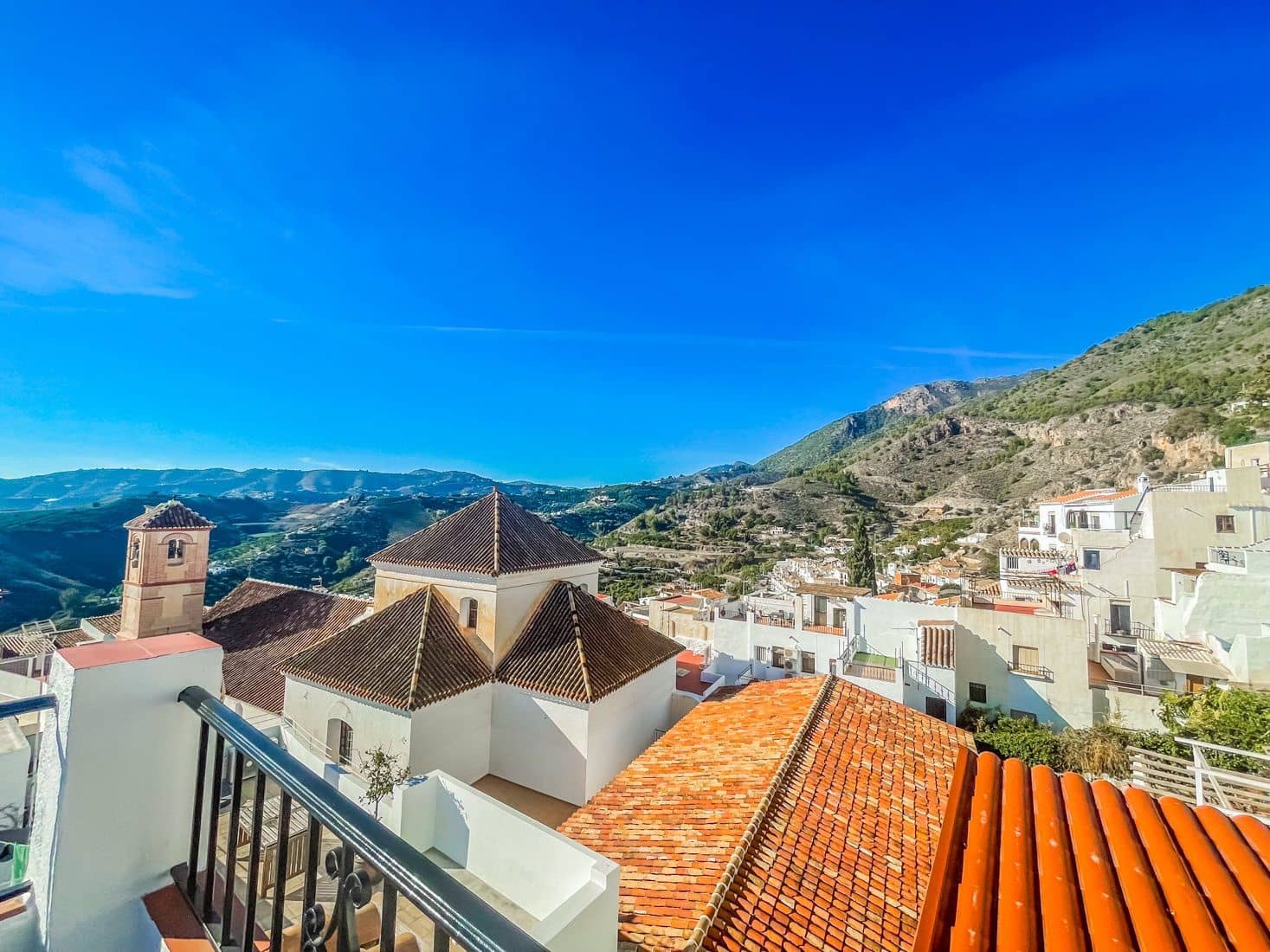 3 soverom Hus til leie i Frigiliana - € 1 100 (Ref: 7941819)