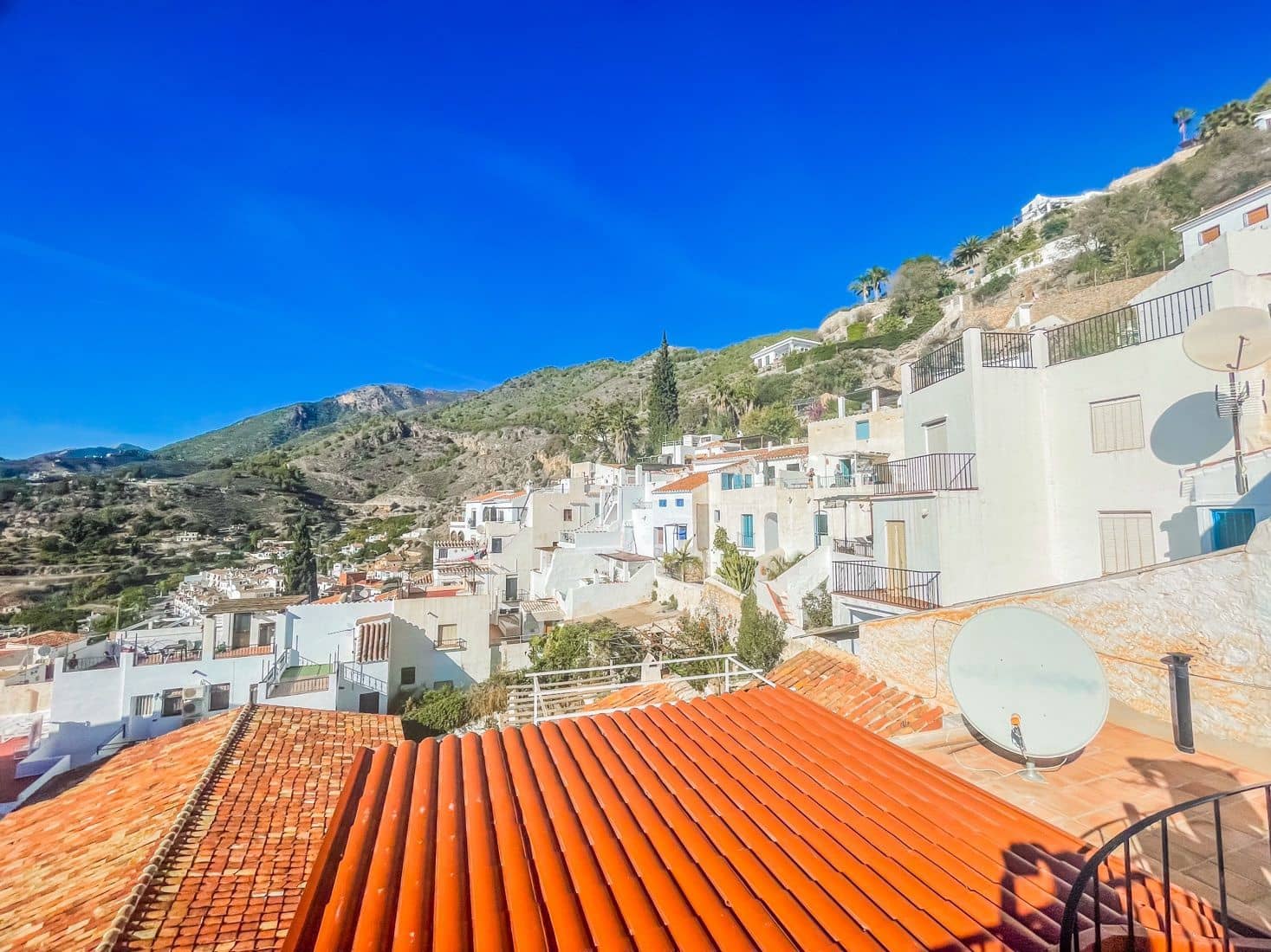 3 soverom Hus til leie i Frigiliana - € 1 100 (Ref: 7941819)