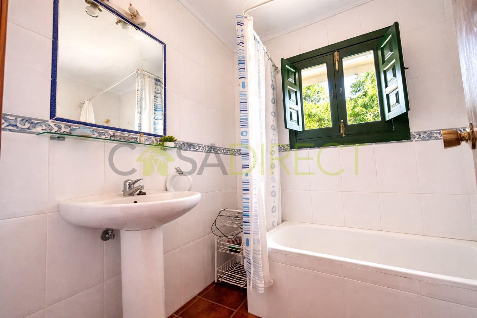 Villa/Maison de 2 chambres à louer à Torrox avec piscine - 1 050 € (Ref: 7963954)