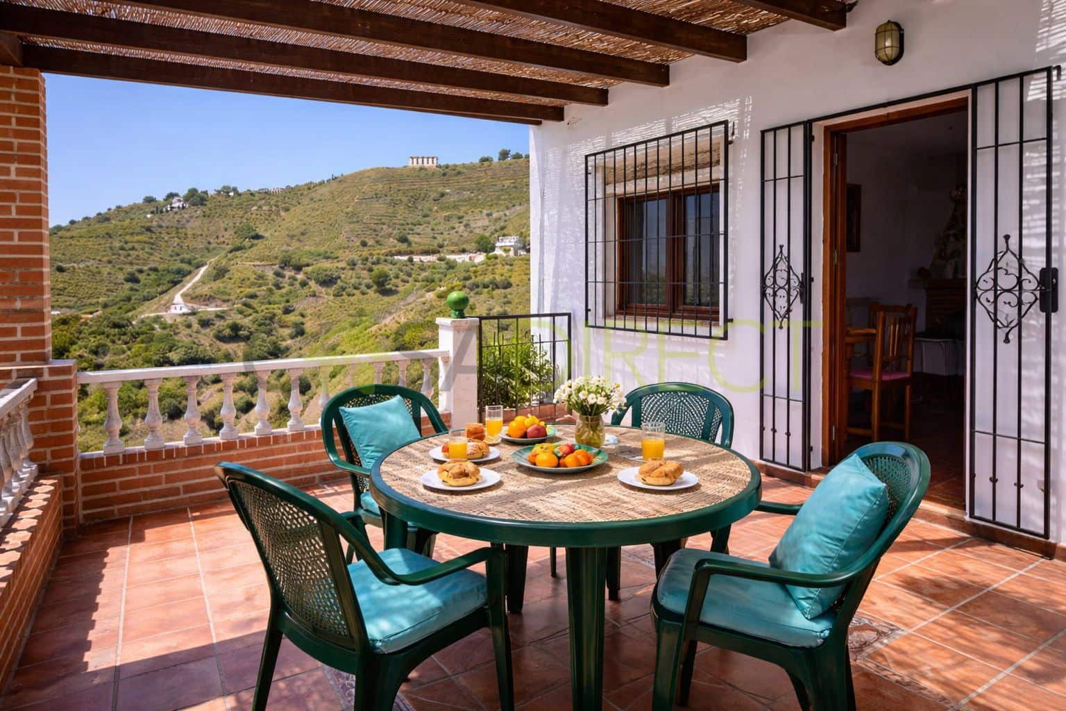 Villa/Maison de 2 chambres à louer à Torrox avec piscine - 1 050 € (Ref: 7963954)