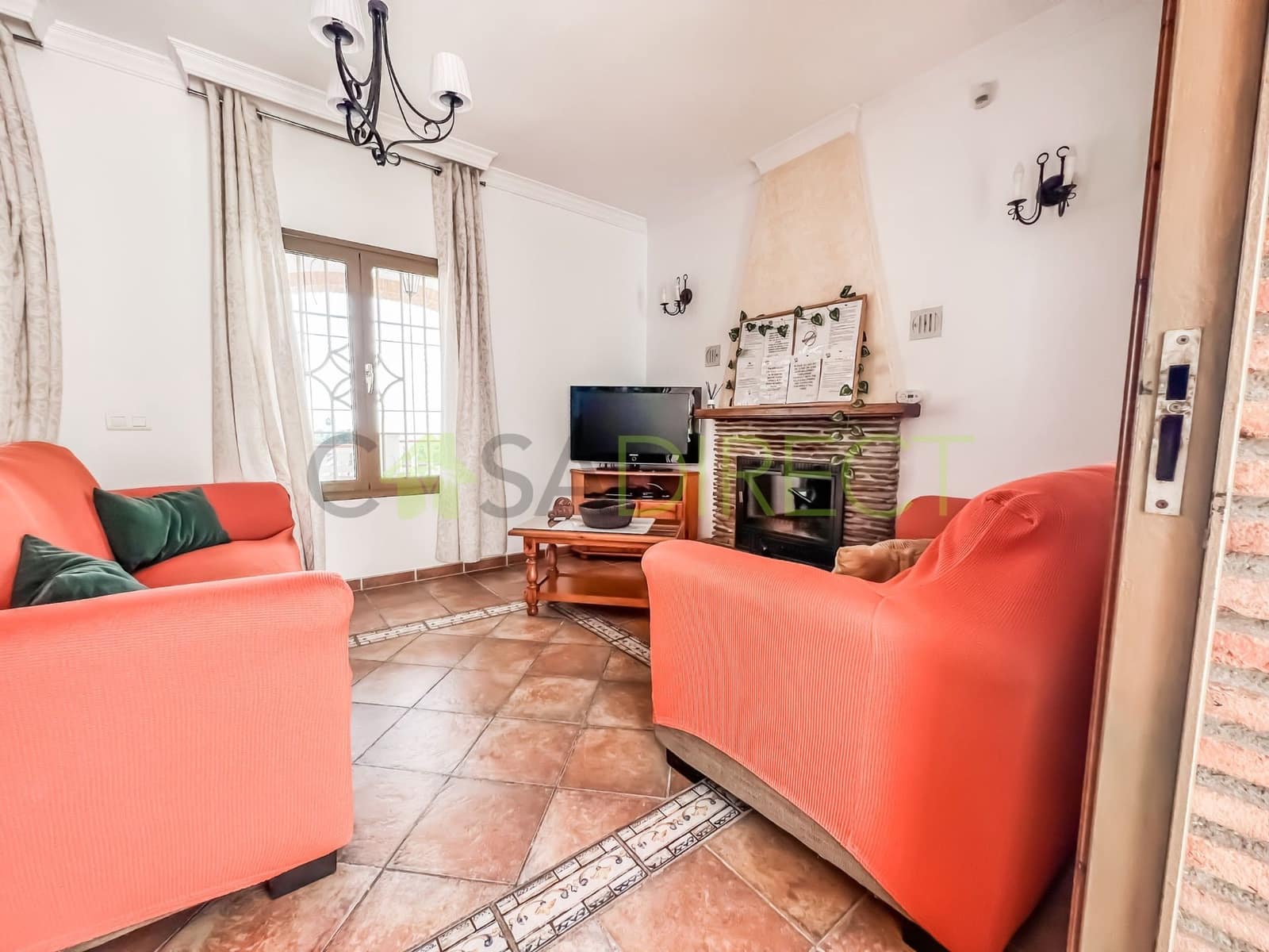 3 bedroom Villa for rent in Frigiliana with pool garage - € 1,650 (Ref: 7998802)