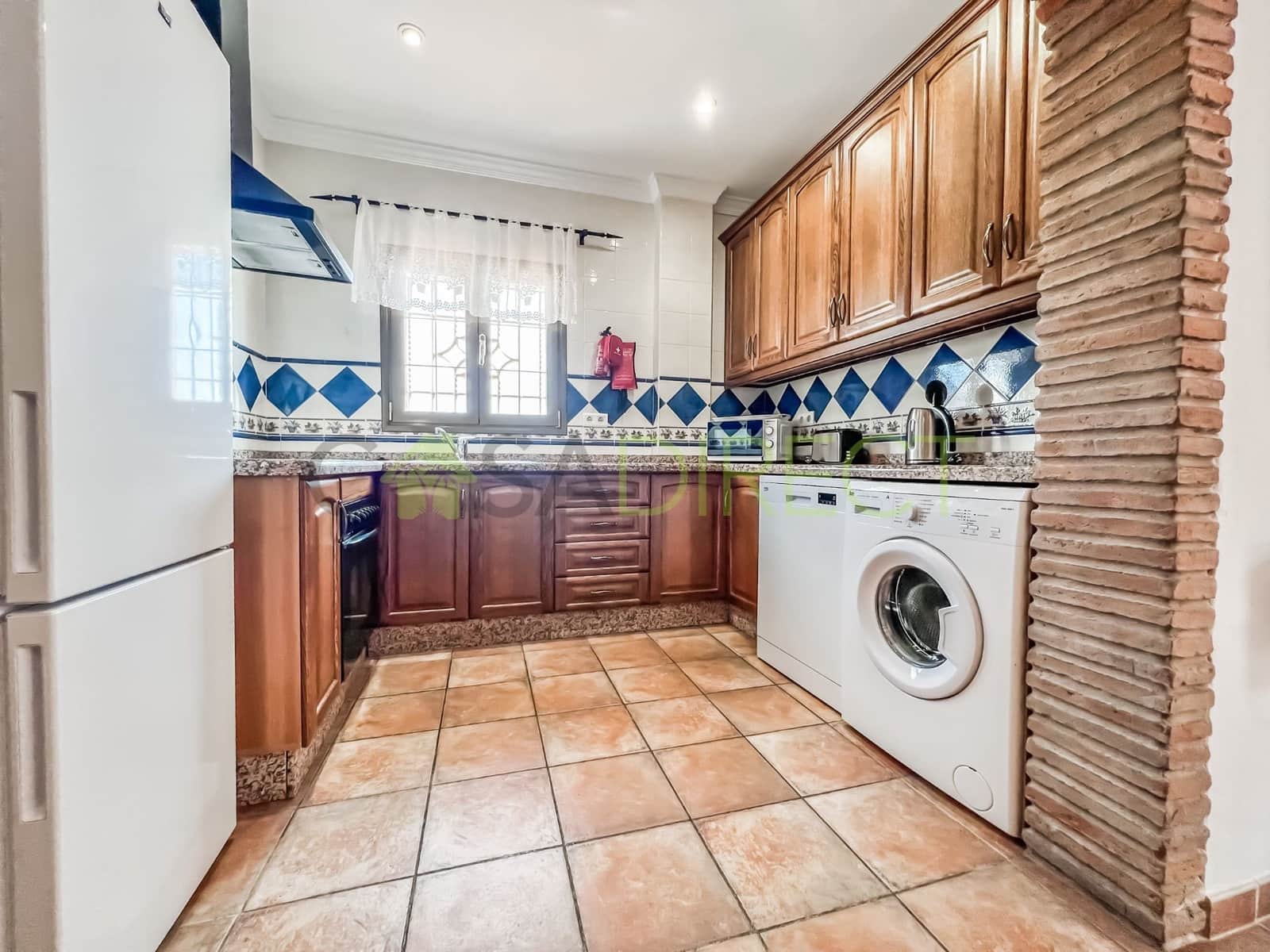 3 bedroom Villa for rent in Frigiliana with pool garage - € 1,650 (Ref: 7998802)