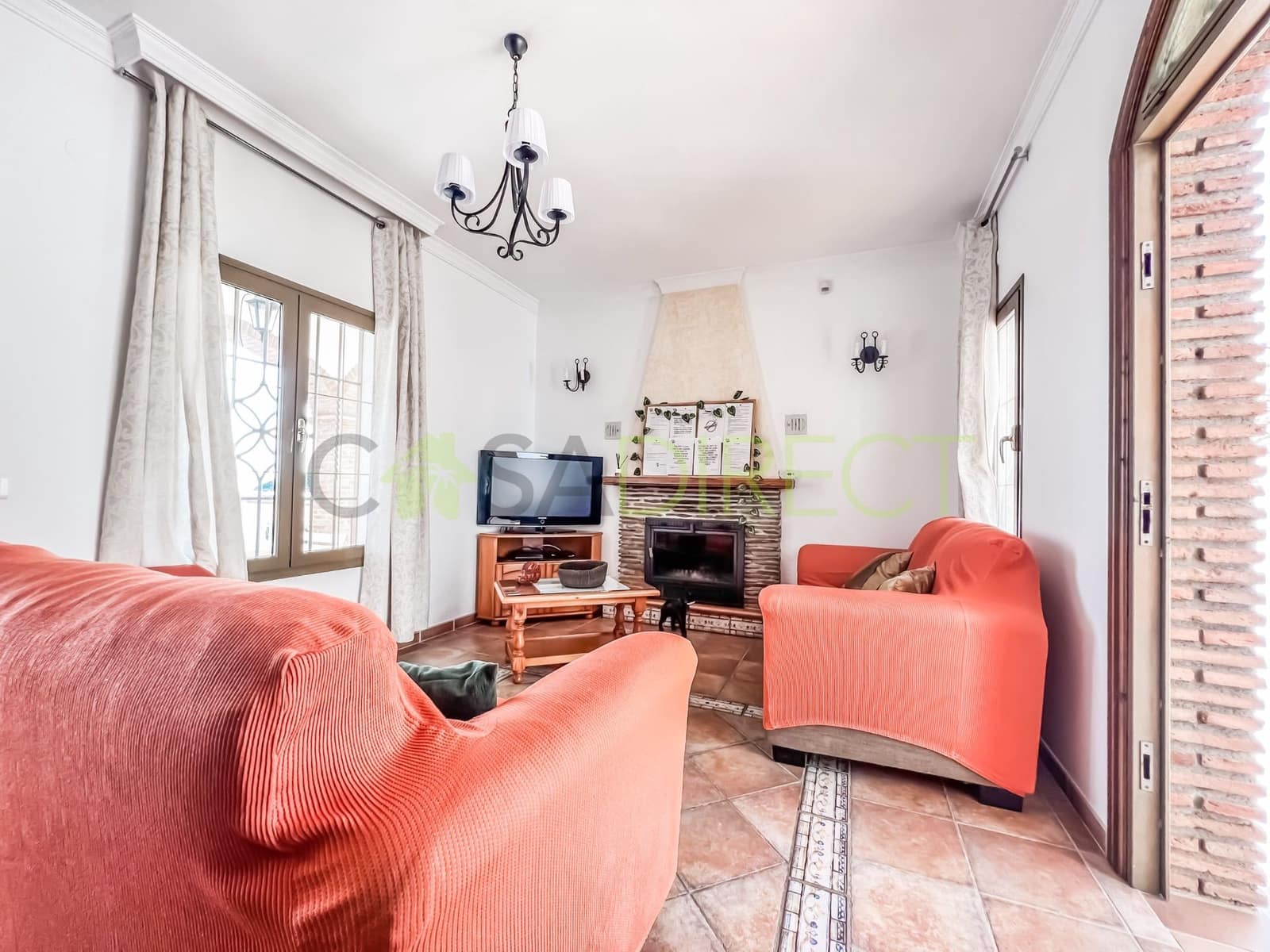 3 bedroom Villa for rent in Frigiliana with pool garage - € 1,650 (Ref: 7998802)