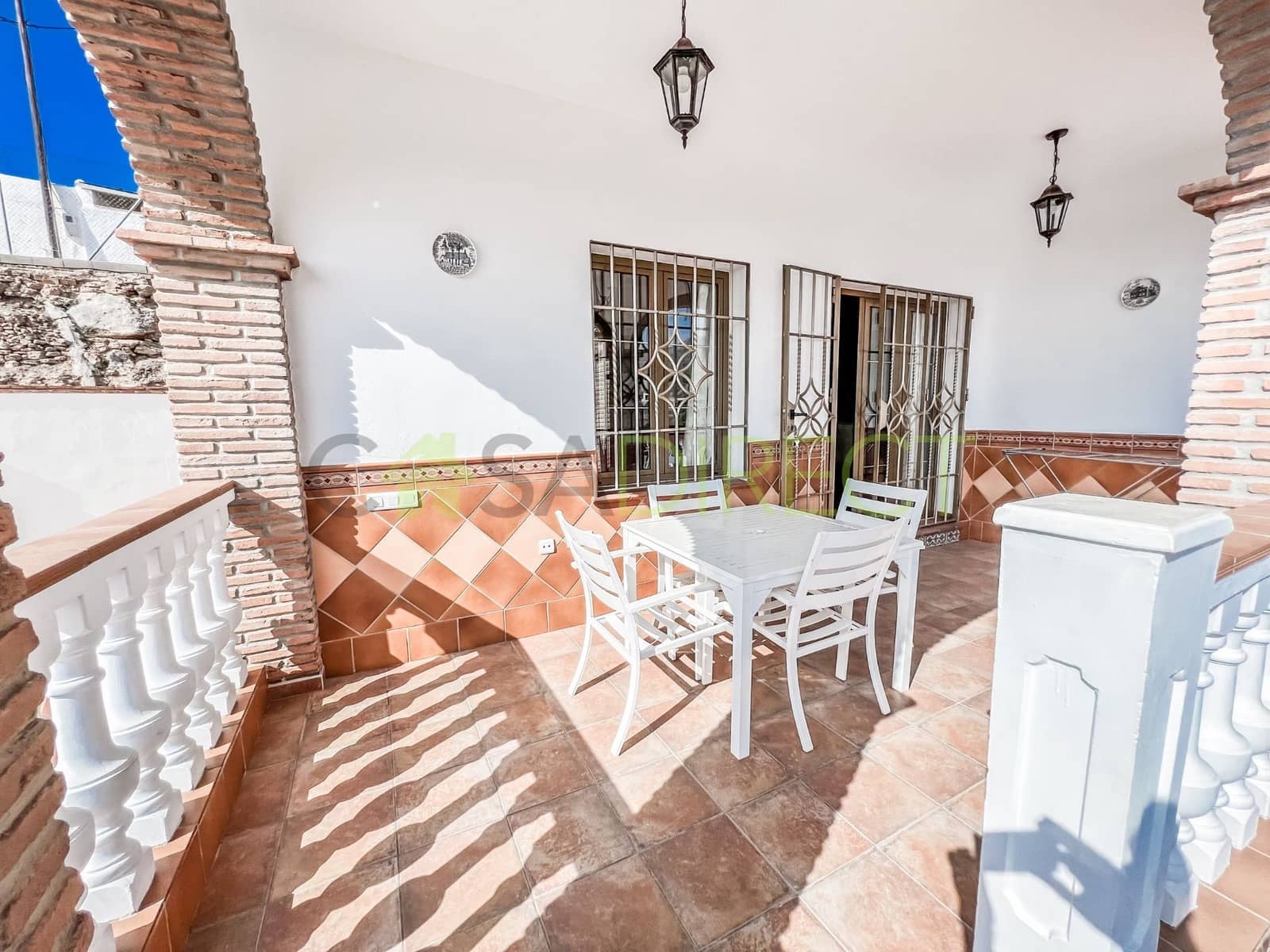 3 bedroom Villa for rent in Frigiliana with pool garage - € 1,650 (Ref: 7998802)