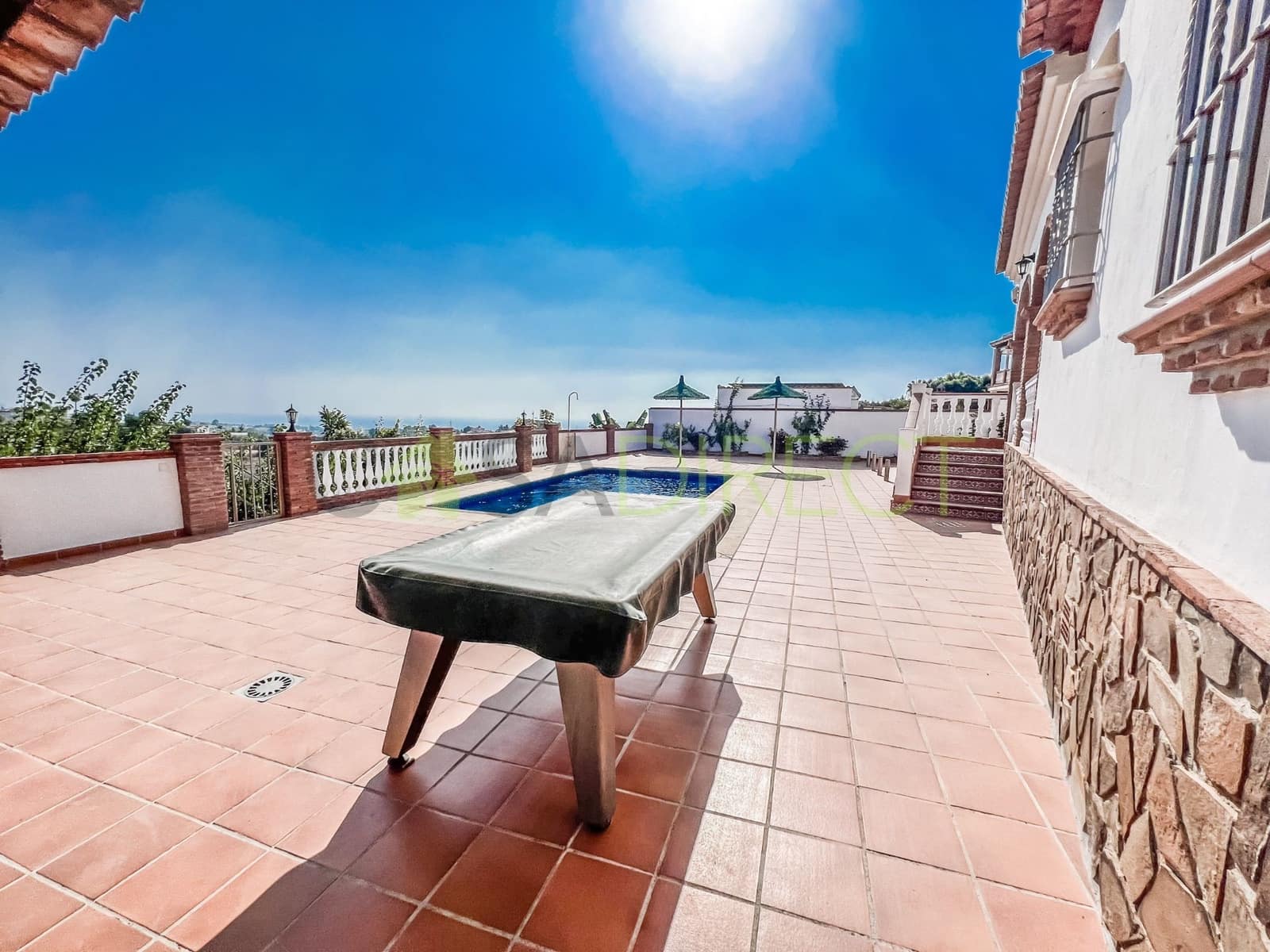 3 bedroom Villa for rent in Frigiliana with pool garage - € 1,650 (Ref: 7998802)