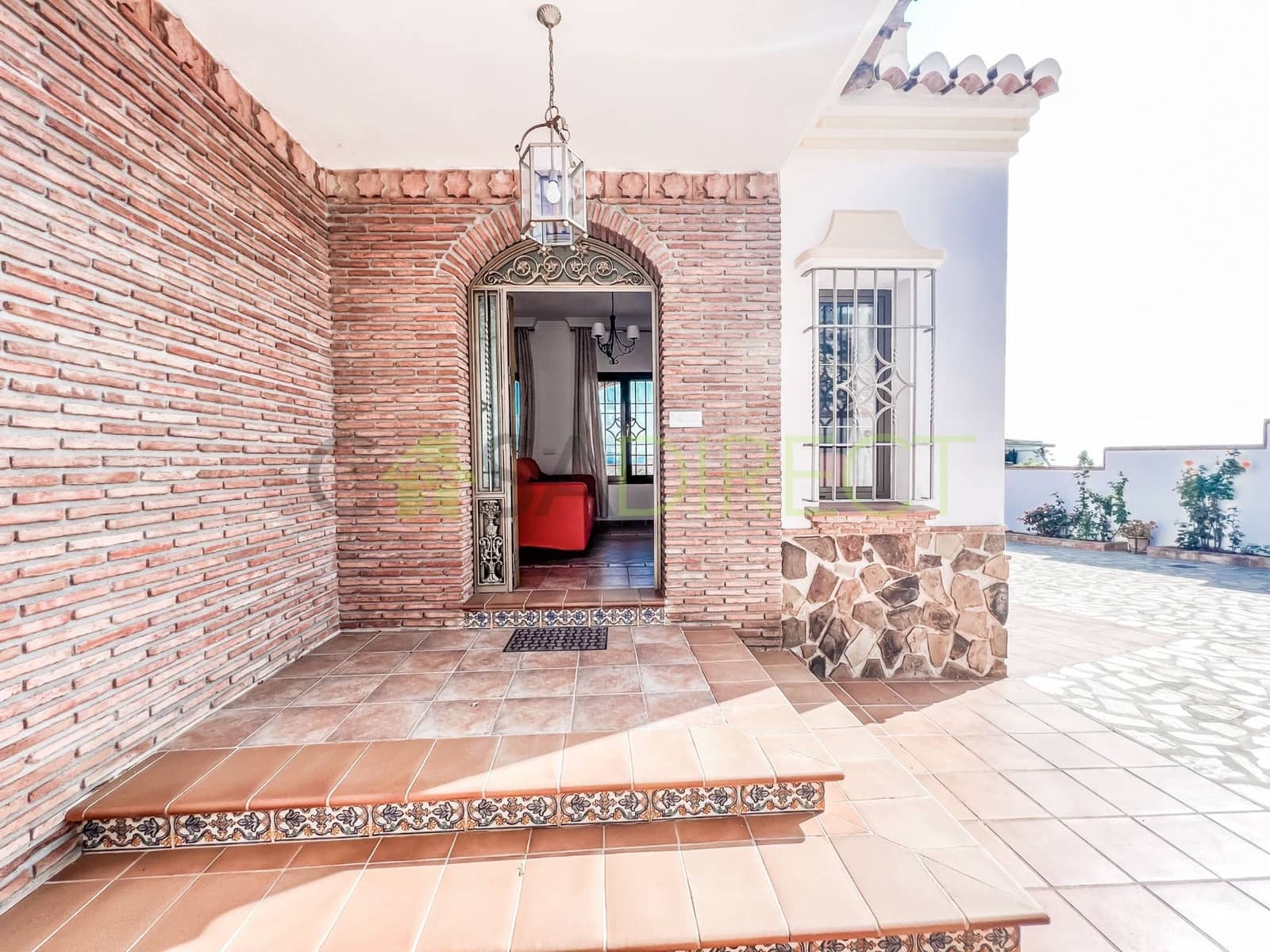 3 bedroom Villa for rent in Frigiliana with pool garage - € 1,650 (Ref: 7998802)