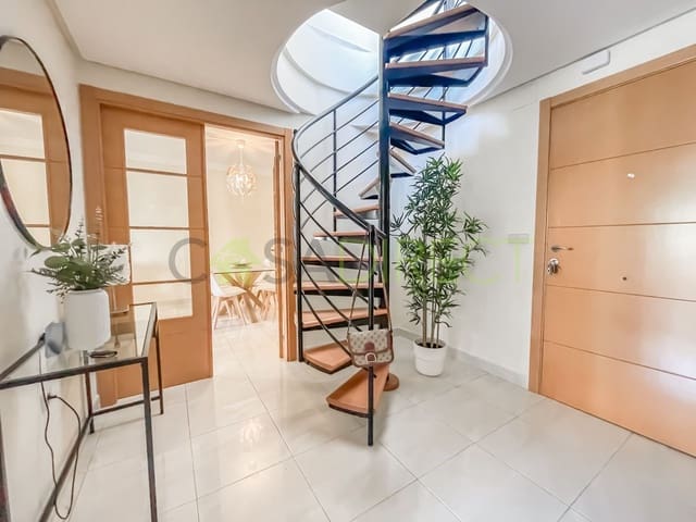 2 bedroom Apartment for rent in Almayate, Vélez-Málaga with pool garage - € 1,080 (Ref: 8006296)