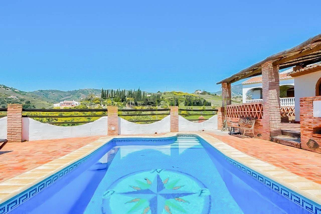 3 sovrum Villa att hyra i Frigiliana med pool - 1 320 € (Ref: 8011678)