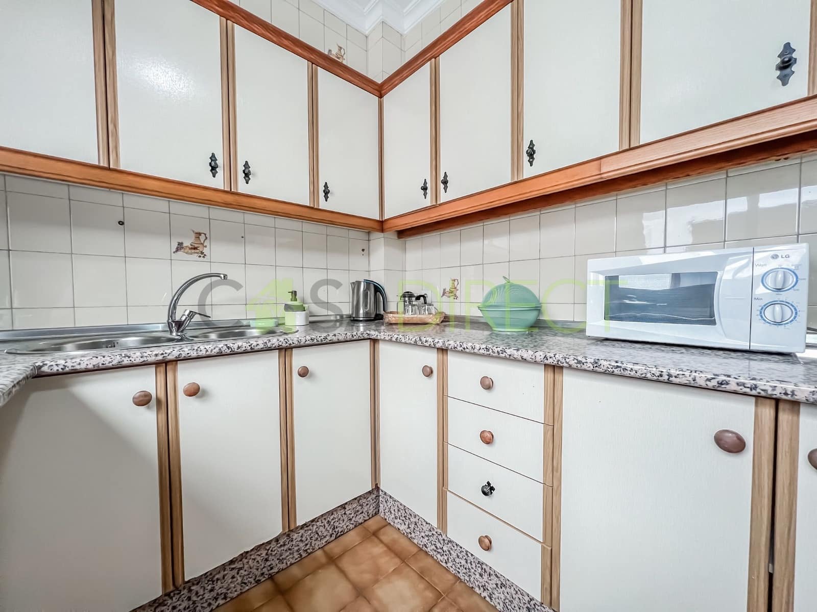 3 soverom Leilighet til leie i Nerja - € 1 200 (Ref: 8017182)