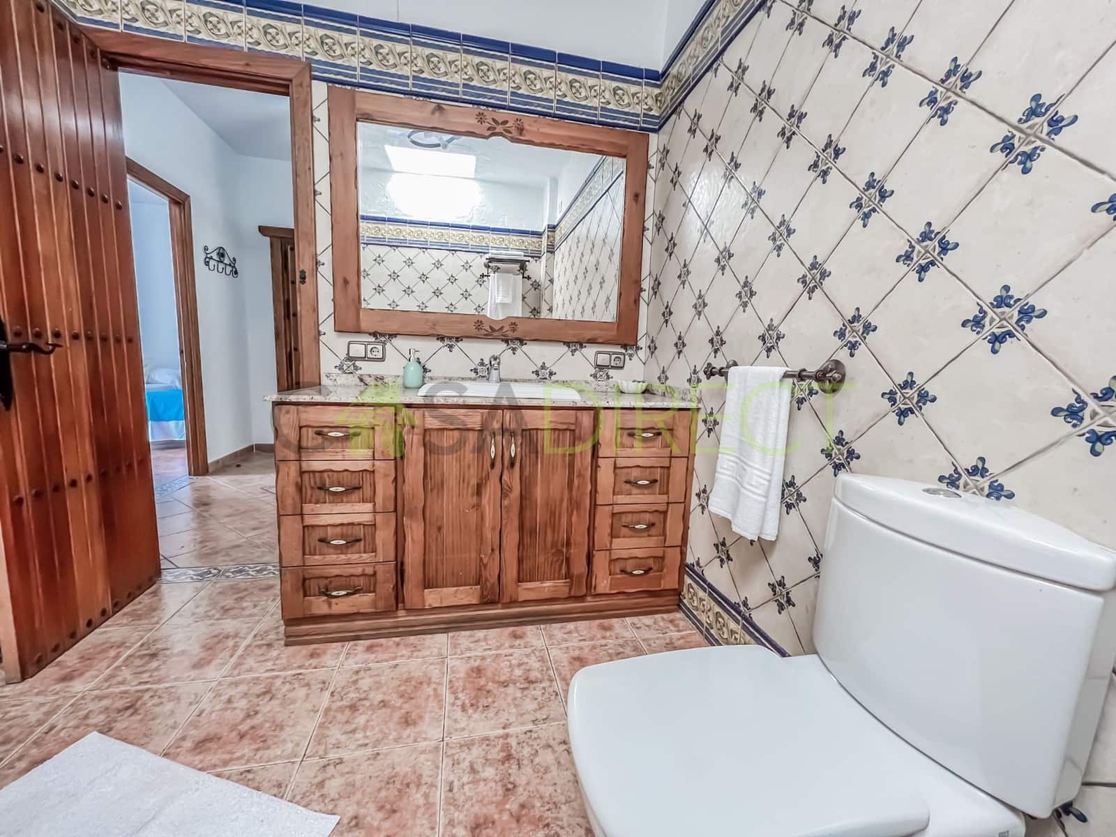 3 soverom Leilighet til leie i Nerja - € 1 200 (Ref: 8017182)