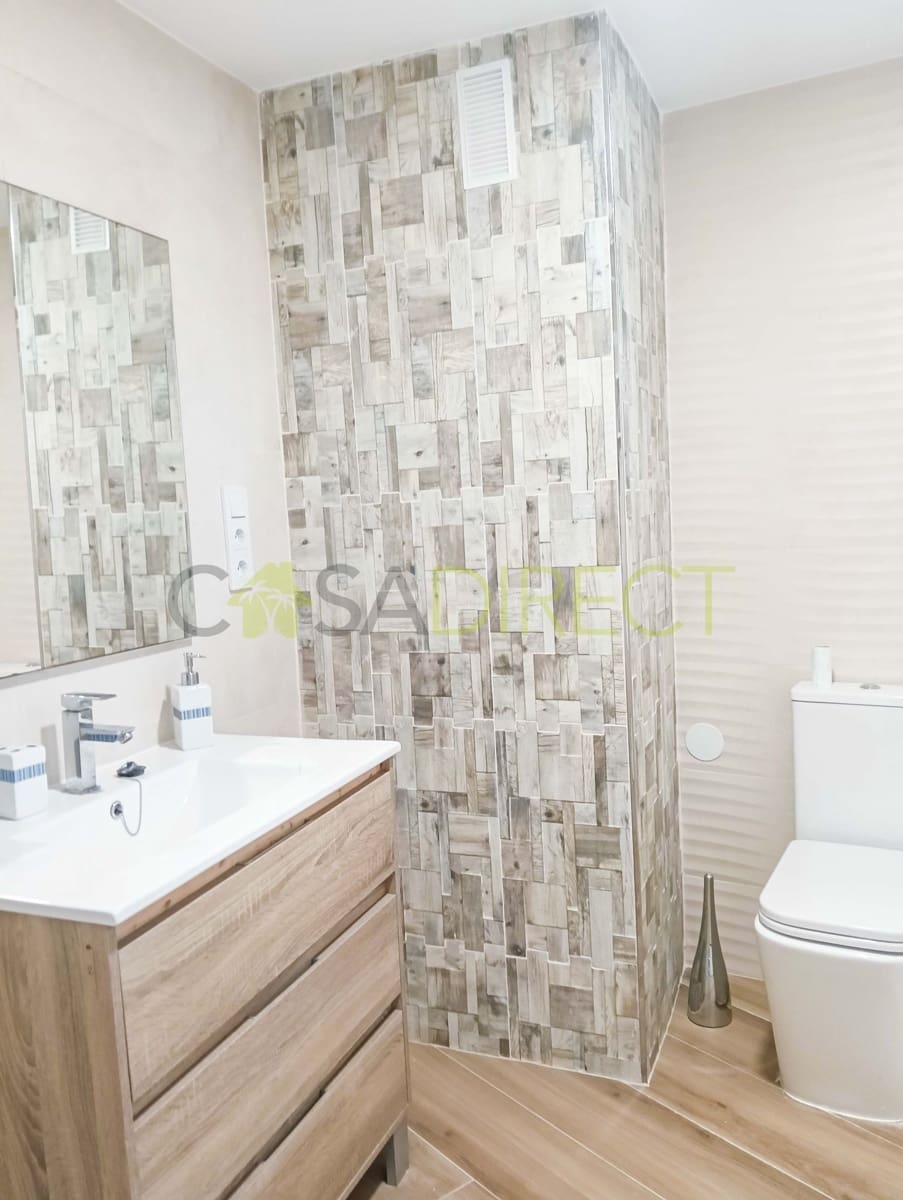 1 soveværelse Lejlighed til leje i Torrox-Costa med swimmingpool - € 840 (Ref: 8033281)