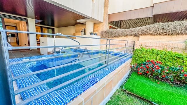 1 sovrum Lägenhet att hyra i Estepona med pool garage - 2 640 € (Ref: 8048333)
