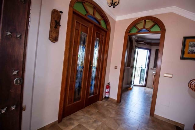 4 slaapkamer Villa te koop in Frigiliana met zwembad garage - € 849.000 (Ref: 8064910)