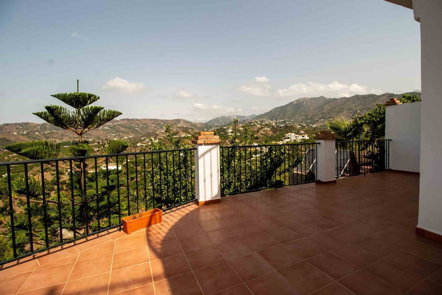 4 soverom Villa til salgs i Frigiliana med svømmebasseng garasje - € 849 000 (Ref: 8064910)