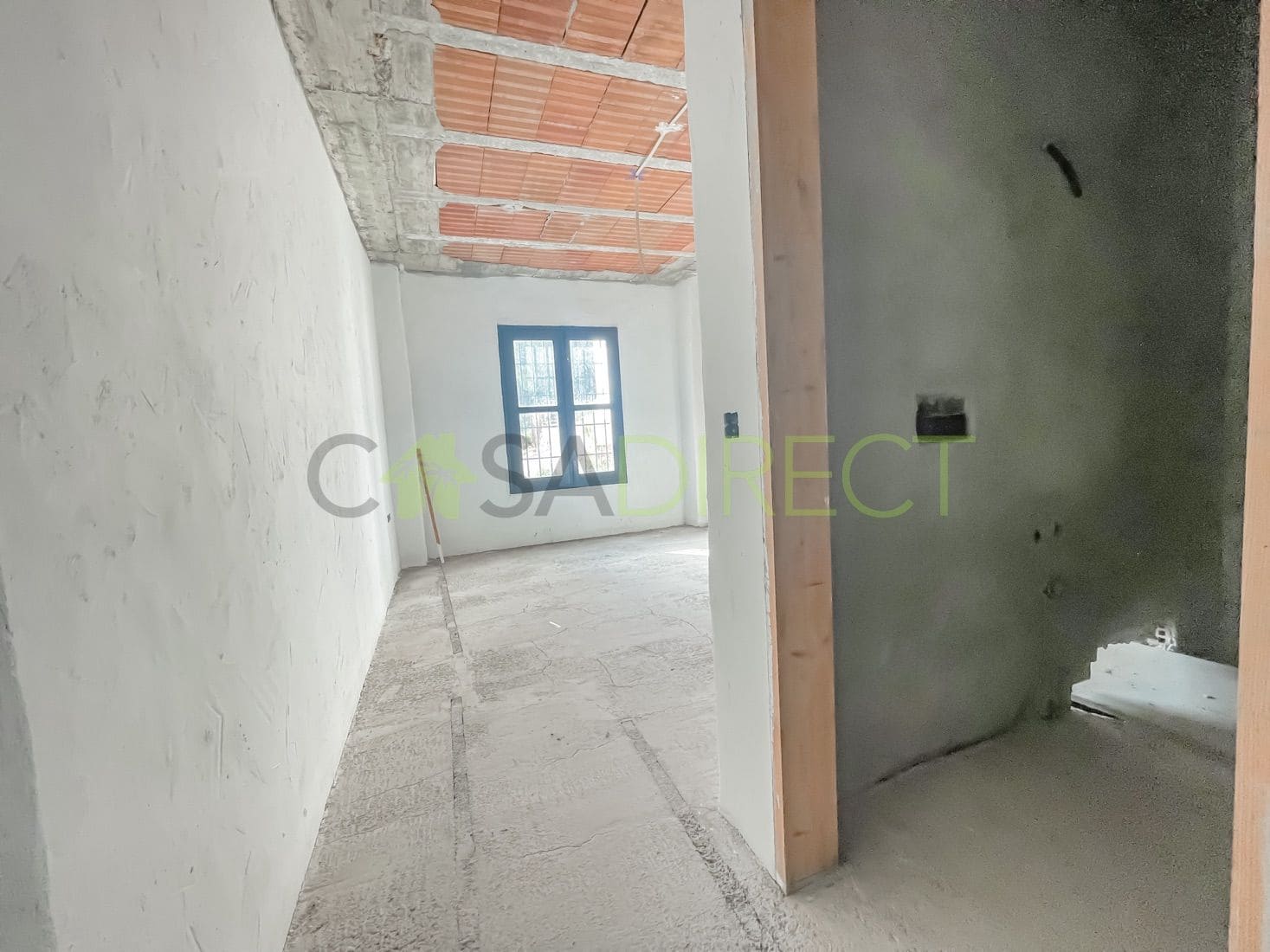 9 bedroom Villa for sale in El Acebuchal with pool - € 295,000 (Ref: 8064912)