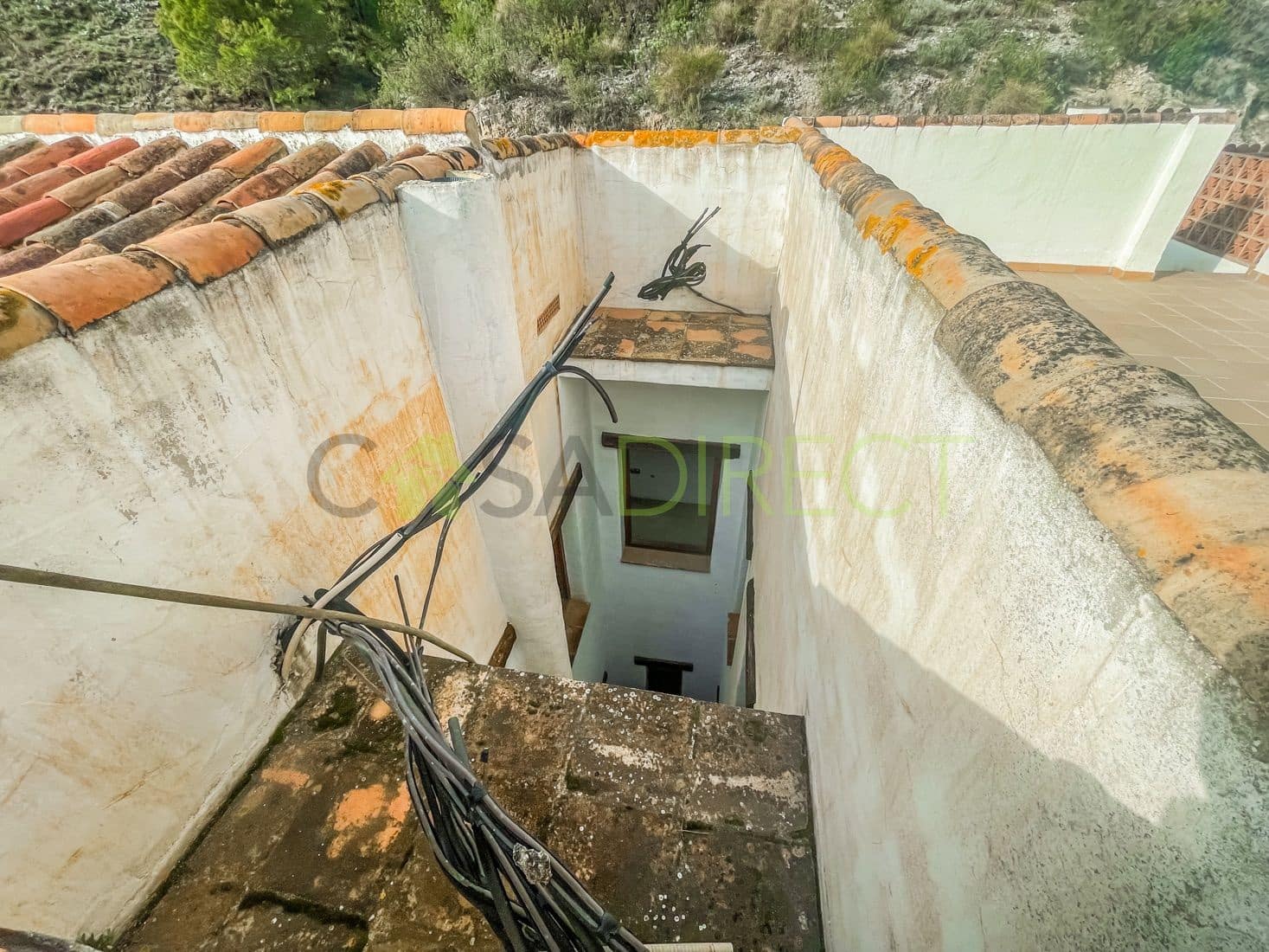 9 bedroom Villa for sale in El Acebuchal with pool - € 295,000 (Ref: 8064912)