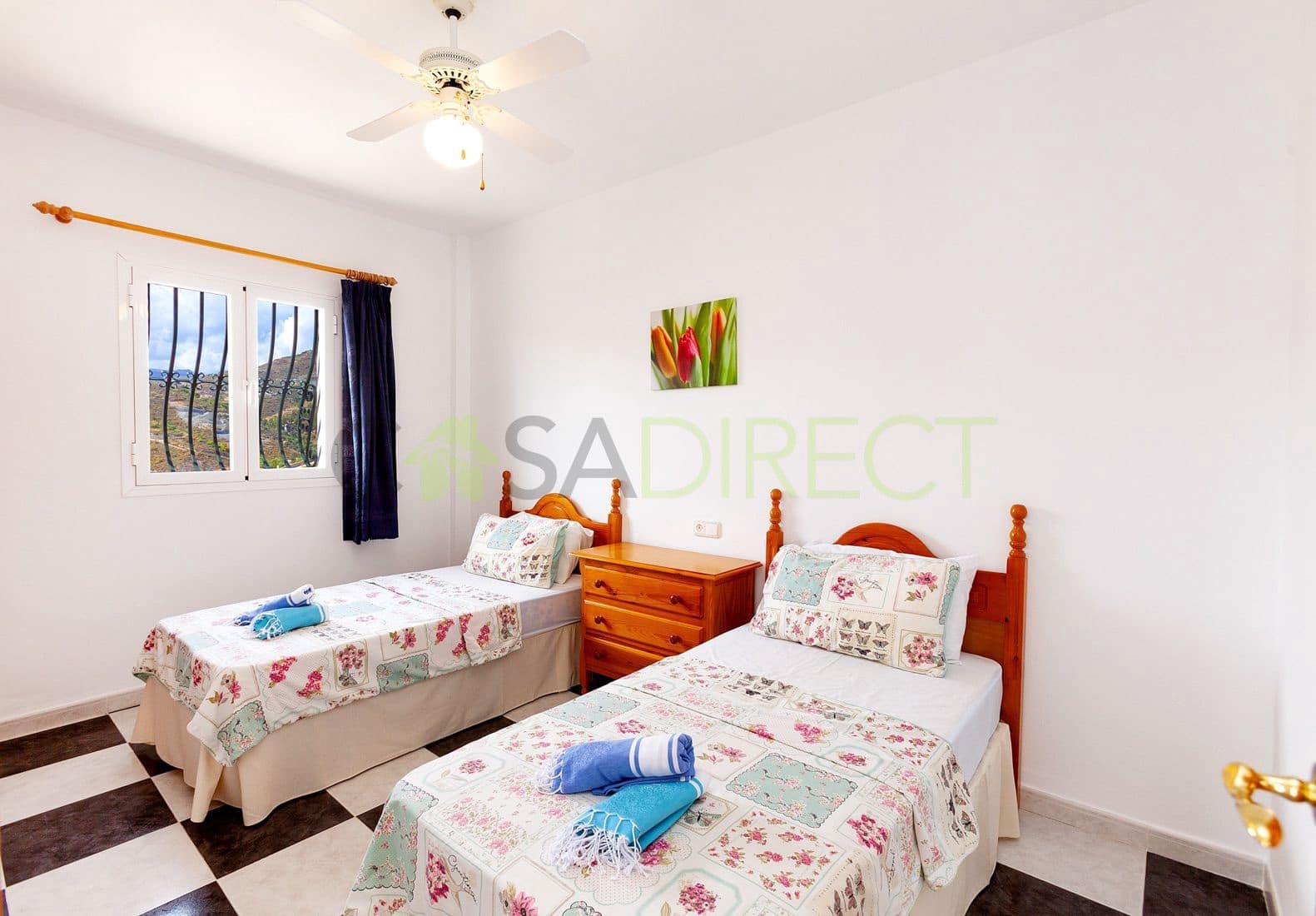 2 bedroom Villa for rent in La Herradura with pool garage - € 1,800 (Ref: 8064913)