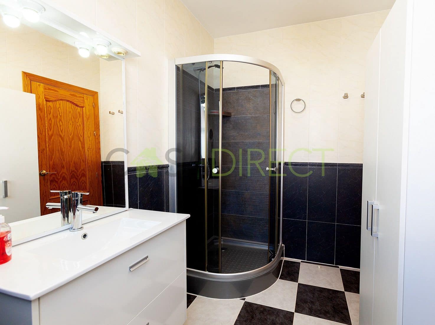 2 bedroom Villa for rent in La Herradura with pool garage - € 1,800 (Ref: 8064913)