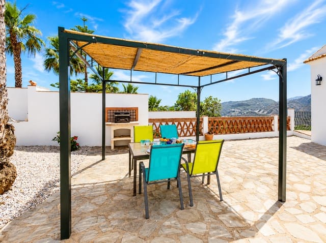 2 camera da letto Villa da affittare in La Herradura, Almuñécar con piscina garage - 1.800 € (Rif: 8064913)