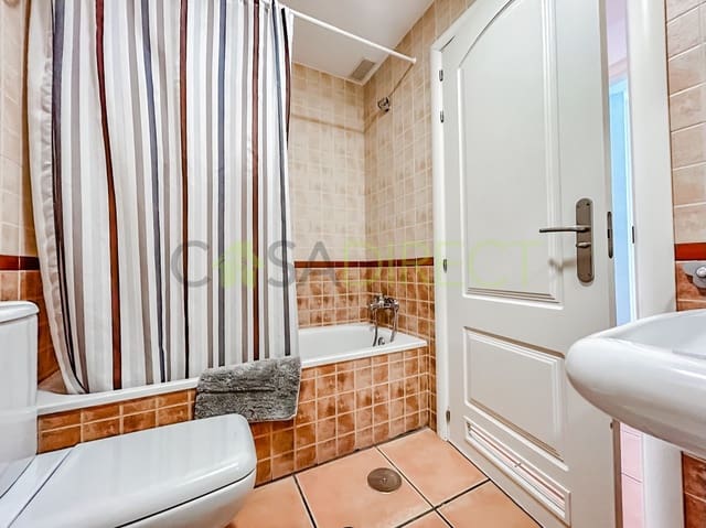 Appartement de 2 chambres à louer à El Morche, Torrox - 840 € (Ref: 8078630)