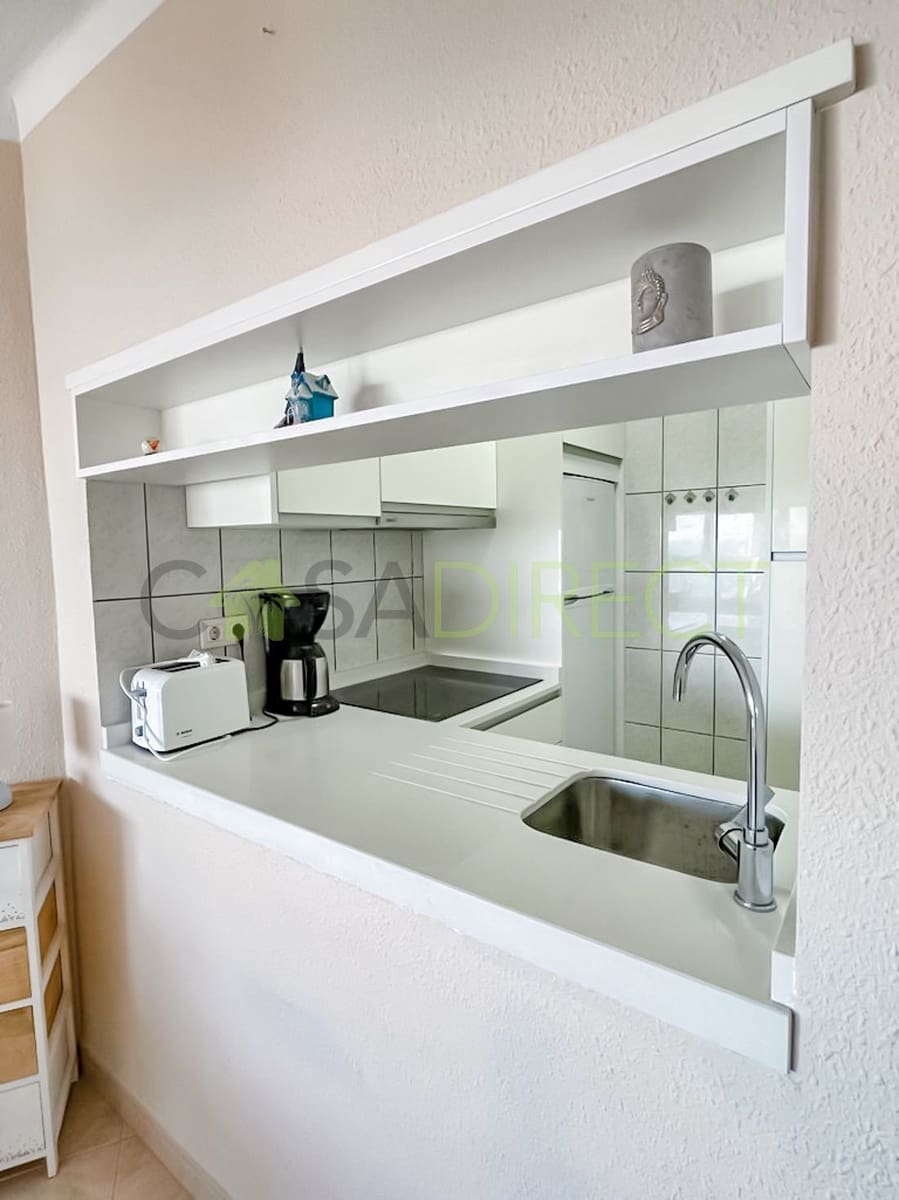 1 bedroom Apartment for rent in Torrox-Costa with pool - € 900 (Ref: 8104774)