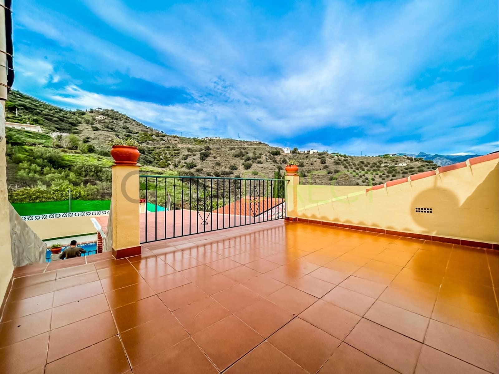 2 chambre Finca/Maison de Campagne à vendre à Torrox avec piscine garage - 294 000 € (Ref: 8168508)