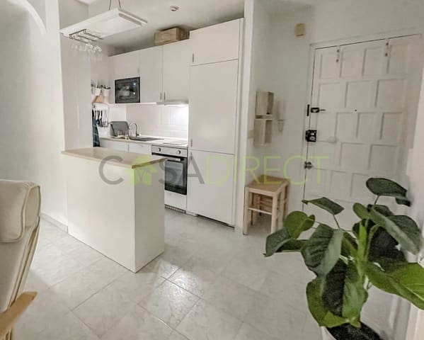 2 bedroom Apartment for rent in Almuñécar - € 900 (Ref: 8172210)