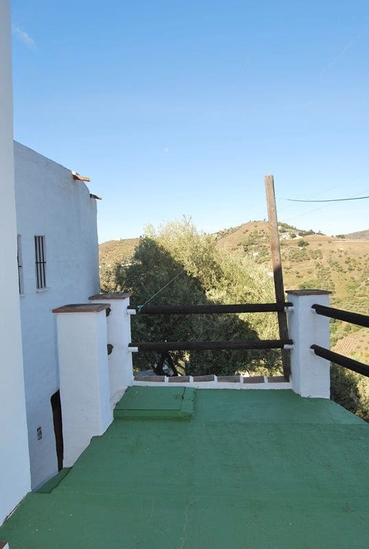 3 slaapkamer Finca/Landhuis te koop in Frigiliana met garage - € 950.000 (Ref: 8193293)