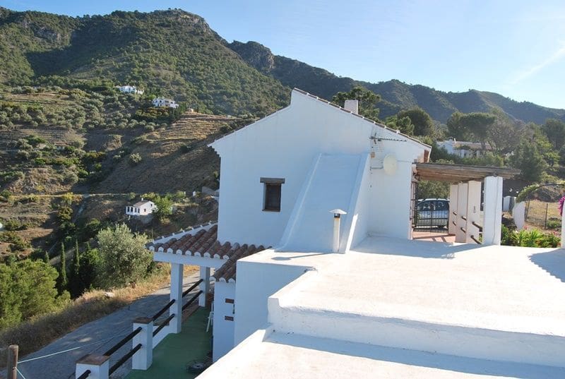 3 slaapkamer Finca/Landhuis te koop in Frigiliana met garage - € 950.000 (Ref: 8193293)