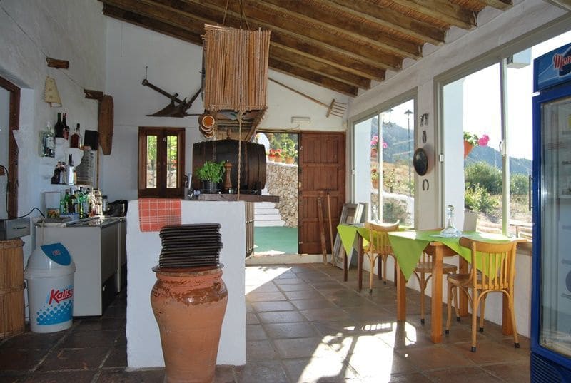 3 slaapkamer Finca/Landhuis te koop in Frigiliana met garage - € 950.000 (Ref: 8193293)