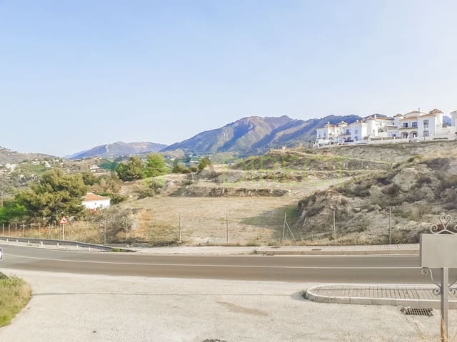 Rakentamaton maa myytävänä paikassa Frigiliana - 1 750 000 € (Ref: 8194858)