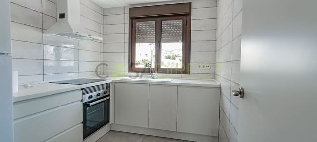 2 bedroom Flat for rent in Frigiliana with pool garage - € 1,150 (Ref: 8206436)