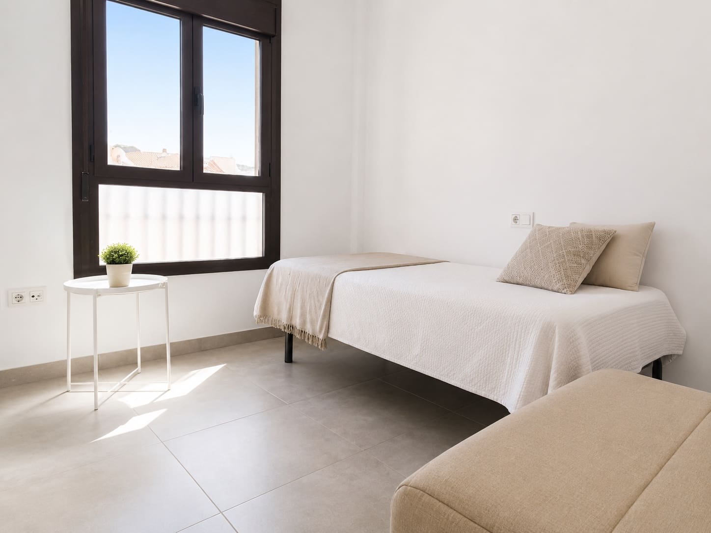 2 sypialnia Mieszkanie do wynajęcia w Frigiliana z basenem garażem - 1 150 € (Ref: 8206436)