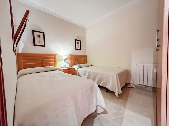 3 slaapkamer Halfvrijstaande villa te koop in Alhama de Granada - € 93.267 (Ref: 8221551)