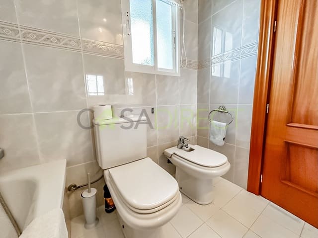 3 slaapkamer Halfvrijstaande villa te koop in Alhama de Granada - € 93.267 (Ref: 8221551)