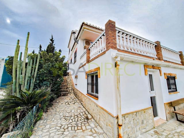 4 camera da letto Finca/Casa di Campagna in vendita in Torrox con garage - 456.000 € (Rif: 8238262)