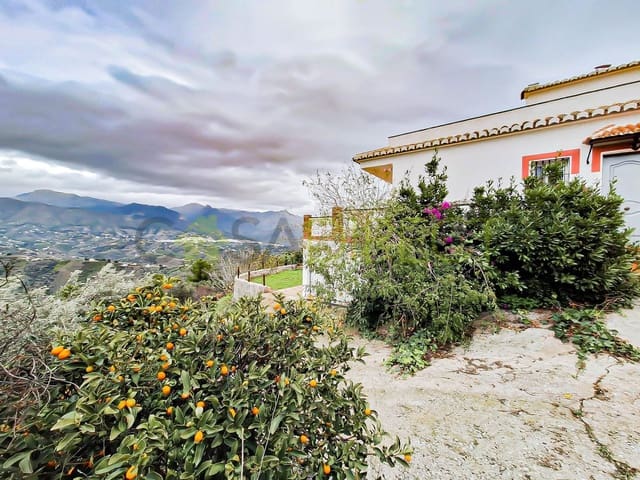 4 camera da letto Finca/Casa di Campagna in vendita in Torrox con garage - 456.000 € (Rif: 8238262)