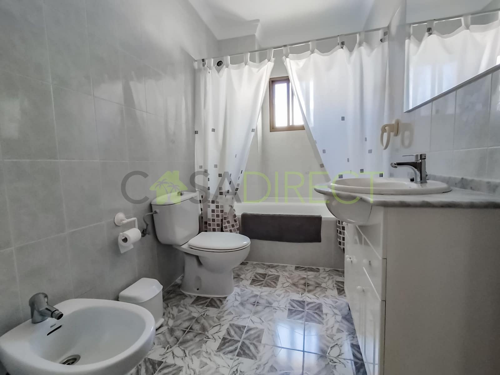 3 Zimmer Wohnung zu vermieten in Nerja - 1.500 € (Ref: 8255354)