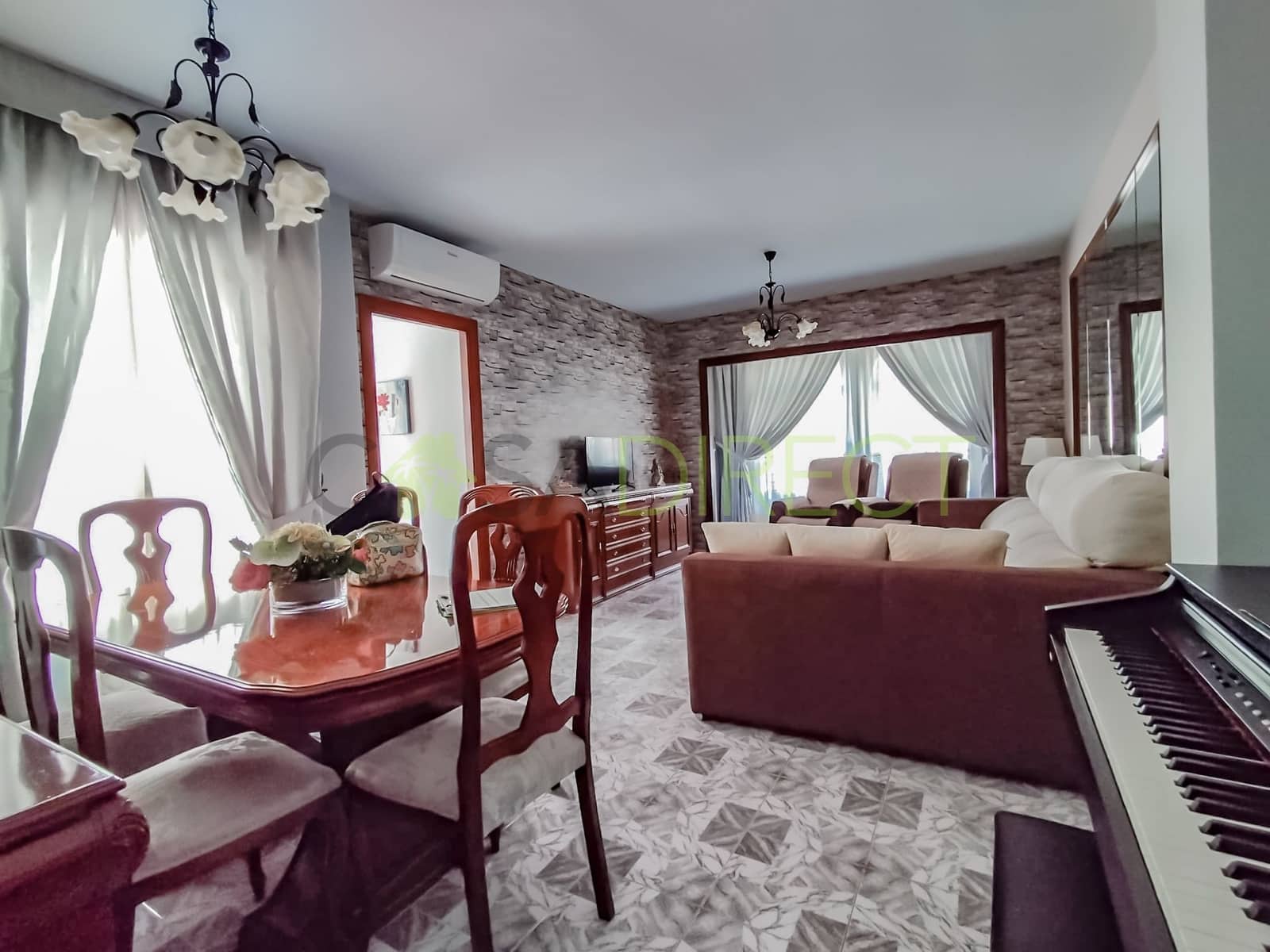 3 Zimmer Wohnung zu vermieten in Nerja - 1.500 € (Ref: 8255354)