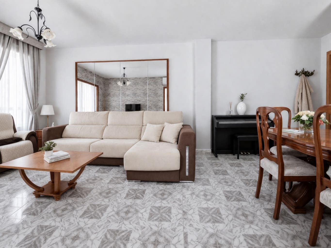 3 bedroom Flat for sale in Nerja - € 350,000 (Ref: 8255355)