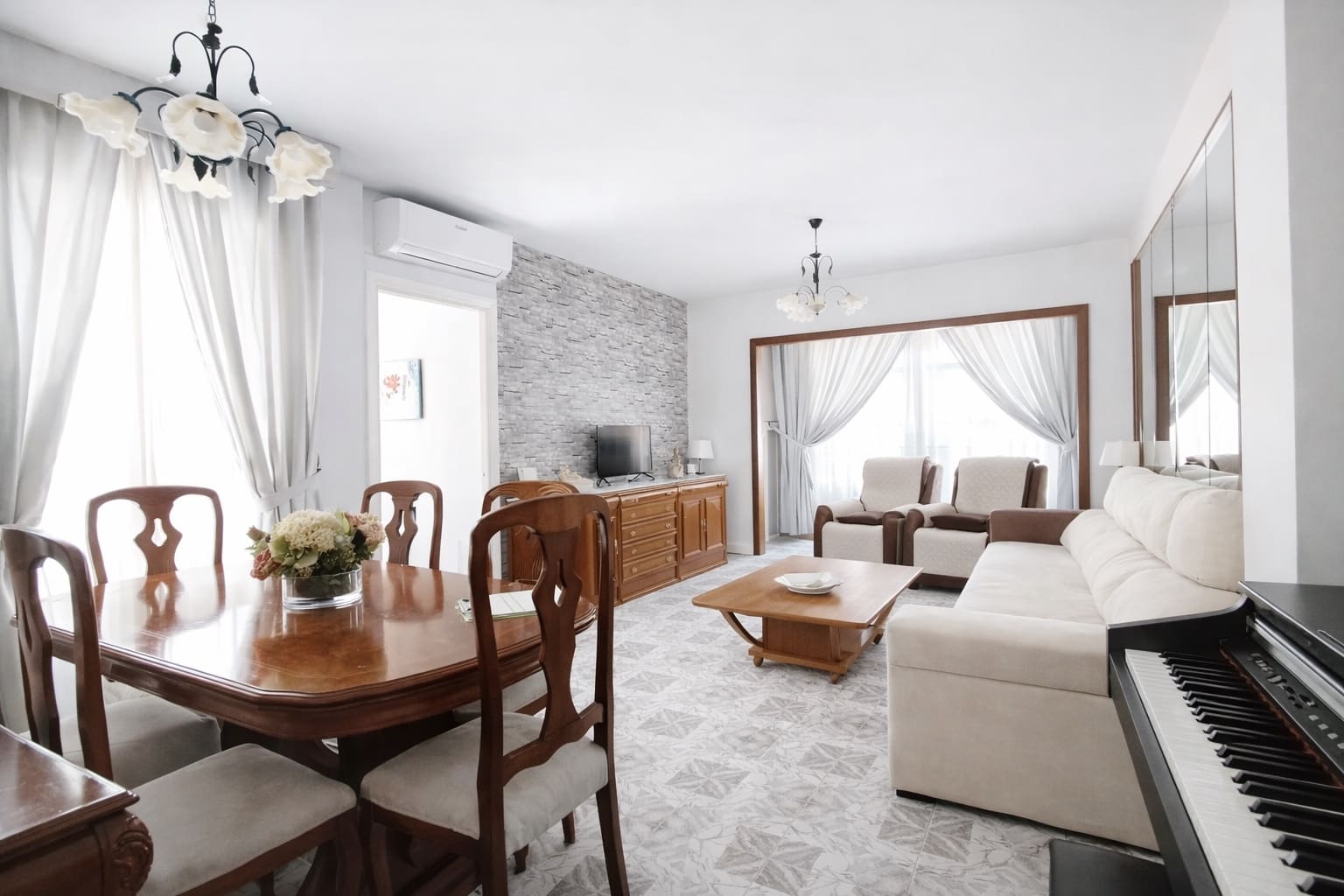 3 bedroom Flat for sale in Nerja - € 350,000 (Ref: 8255355)