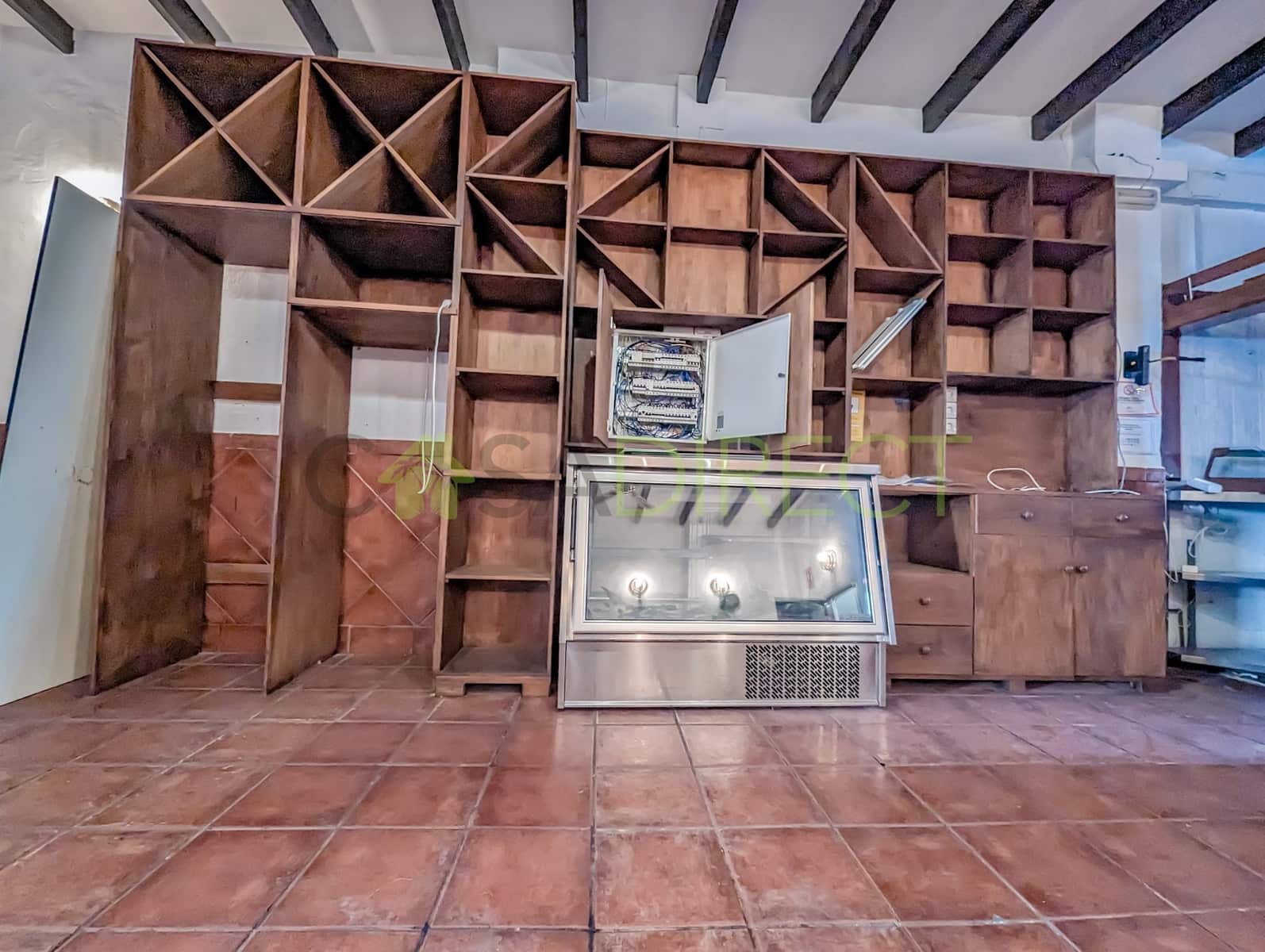 Kommersiell til salgs i Nerja - € 315 000 (Ref: 8288875)