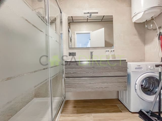 Piso de 2 habitaciones en Nerja en venta con piscina - 340.000 € (Ref: 8317746)