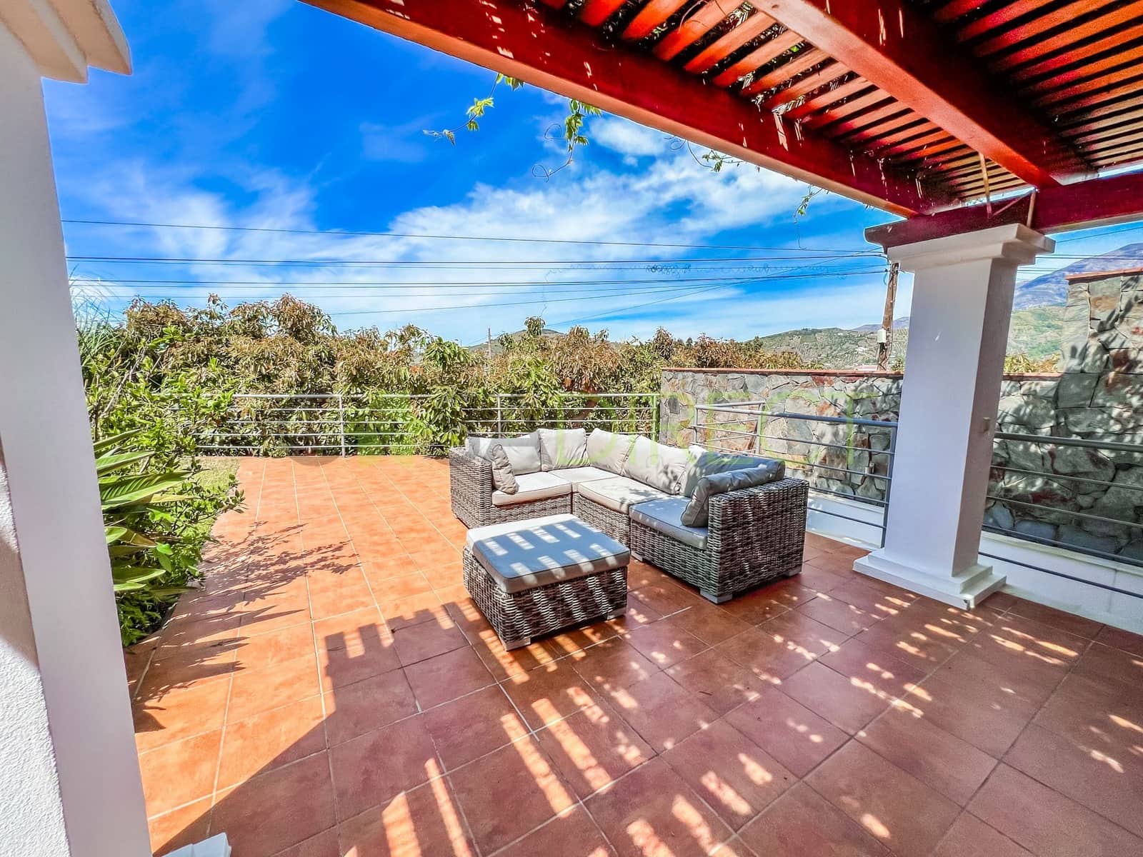 5 soveværelse Villa til leje i Competa med swimmingpool garage - € 5.160 (Ref: 8319070)