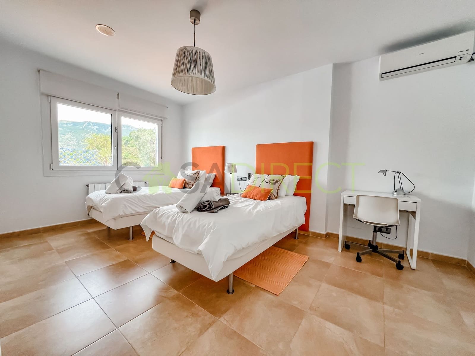 5 soveværelse Villa til leje i Competa med swimmingpool garage - € 5.160 (Ref: 8319070)