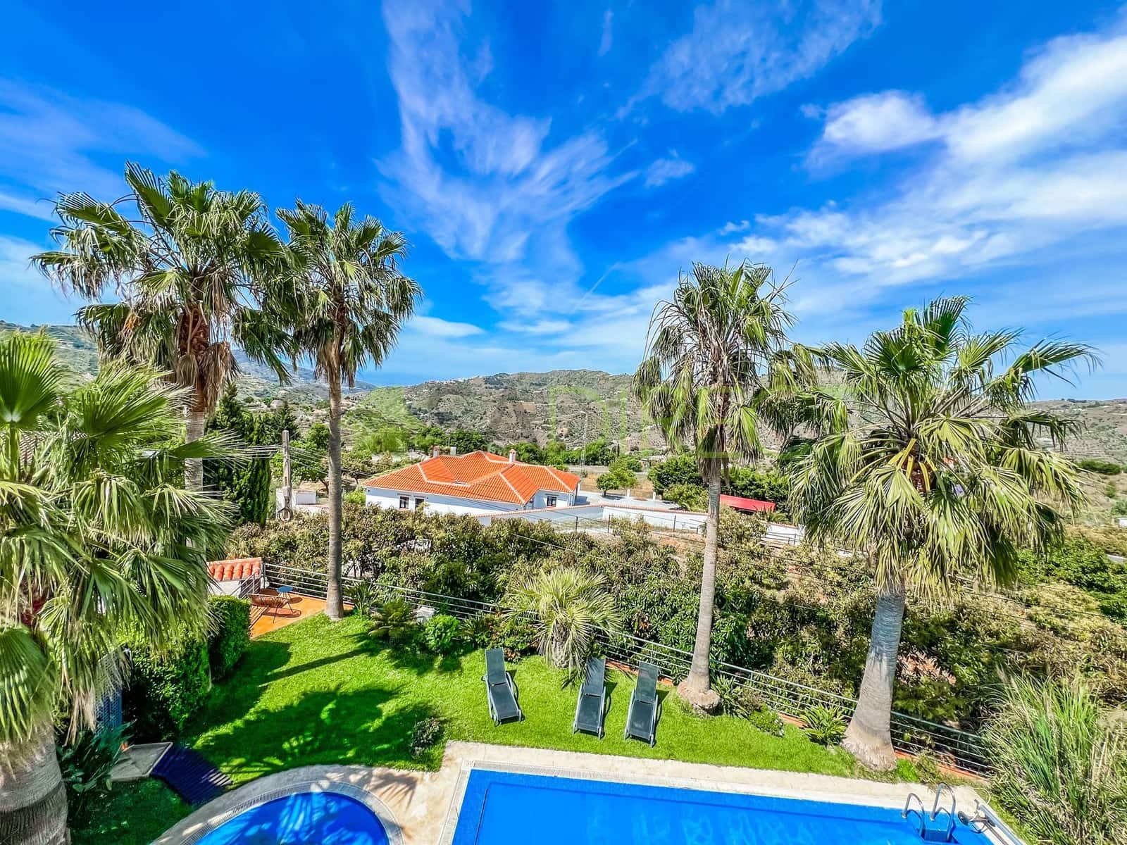 5 soveværelse Villa til leje i Competa med swimmingpool garage - € 5.160 (Ref: 8319070)